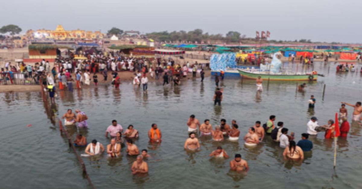 Kaleshwaram: కాళేశ్వరంలో సరస్వతీ అంత్య పుష్కరాలు ప్రారంభం.. పోటెత్తిన భక్తులు! 