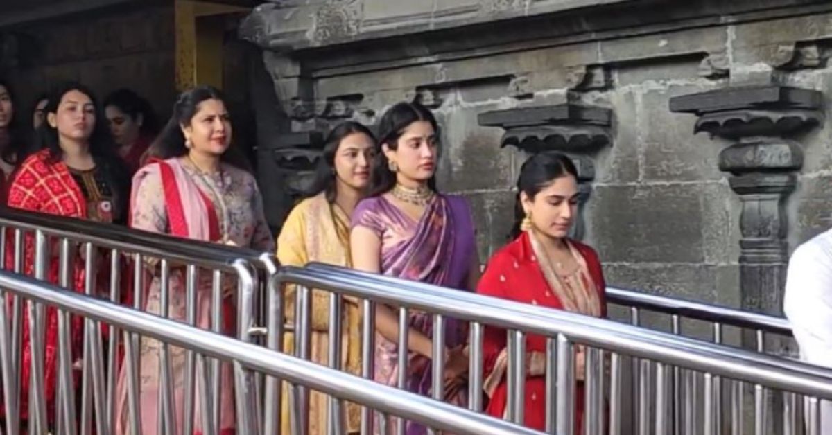 Janhvi Kapoor: 'పెద్ది' గ్రాండ్ రిలీజ్.. సాంప్రదాయ పట్టుచీరలో తిరుమల శ్రీవారి సేవలో జాన్వీ కపూర్!