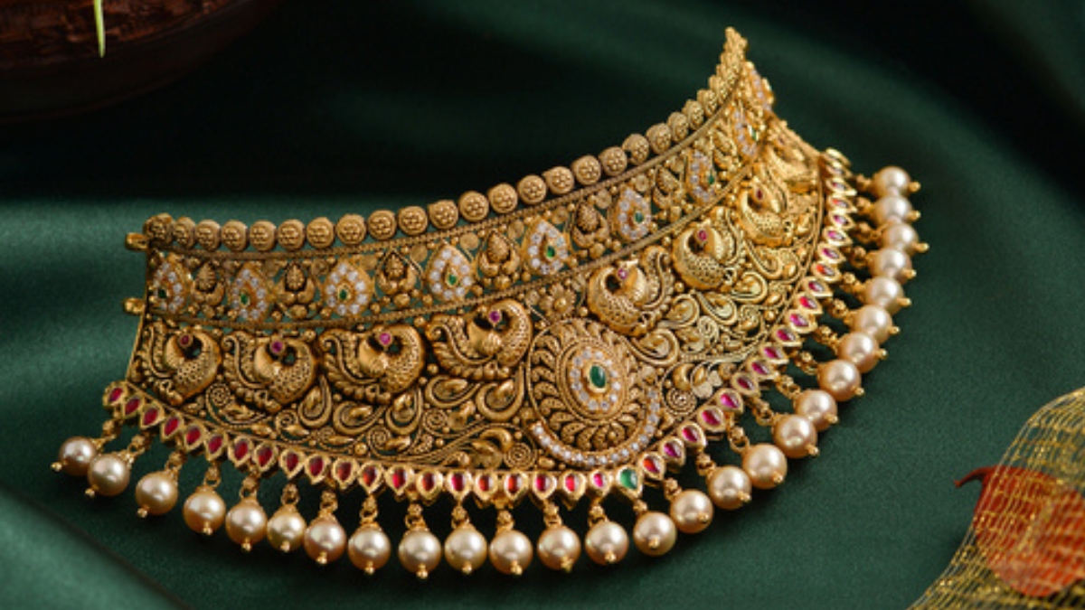 Gold Rates: భారీగా తగ్గిన బంగారం ధరలు... ఈ రోజు రేట్లు ఇలా...!!