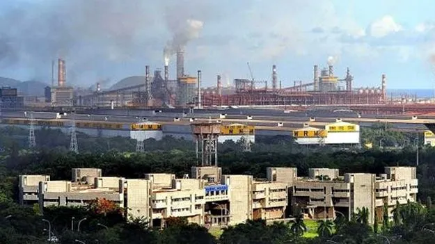 Vizag Steel Plant: వైజాగ్ స్టీల్ ప్లాంట్‌లో రష్యా పెట్టుబడుల జోరు.. మూసివేసిన ఫర్నేస్‌ల పునఃప్రారంభానికి ముహూర్తం ఫిక్స్!